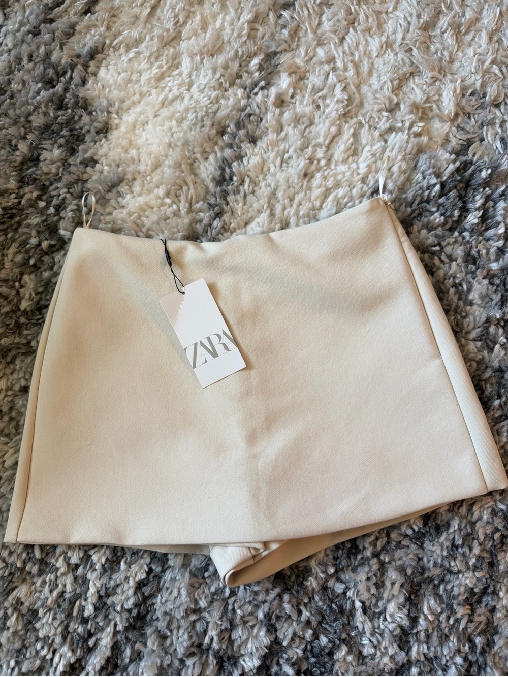 NWT ZARA Ivory Mini Skort | S: Medium